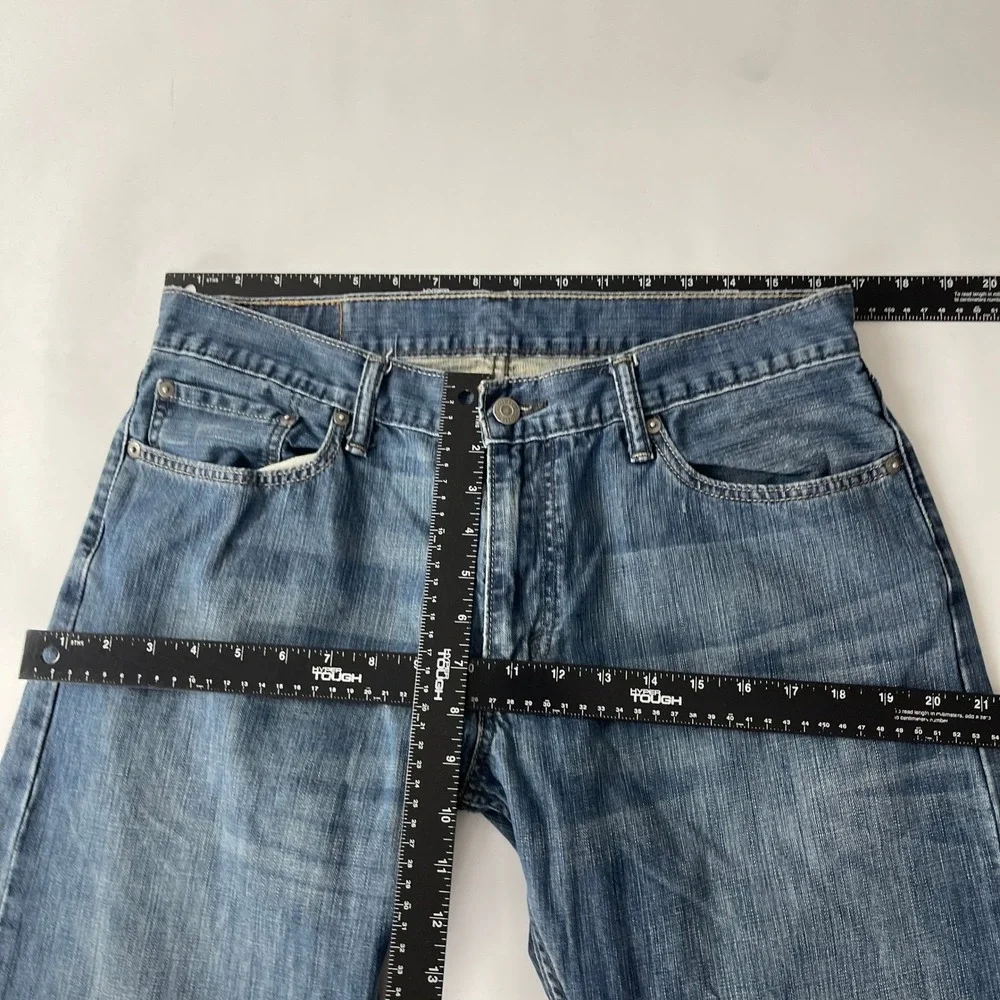 Levis Jeans Mens 34x32 Blue 514 Straight Fit medium Wash Denim Cowboy Work